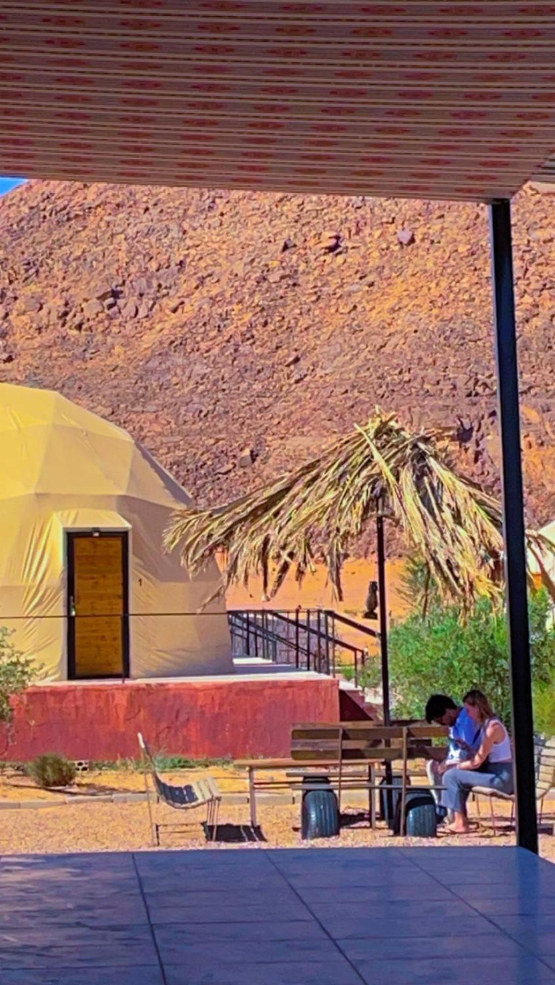 Adel Rum Camp Bubbles Wadi Rum Exteriér fotografie